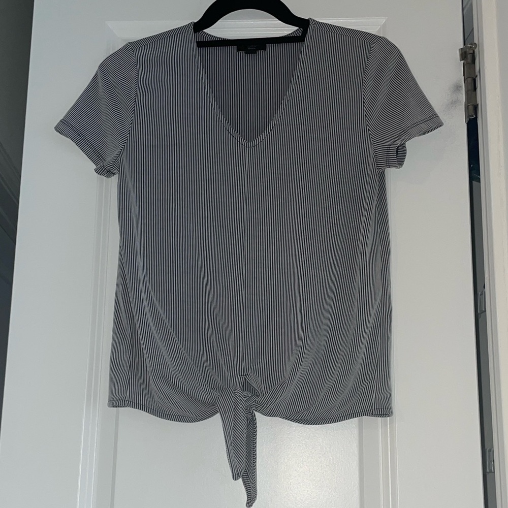 Ann Taylor Stripe Tie-Front Short Sleeve Top